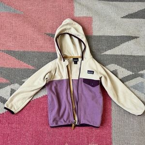 Patagonia two toned toddler jacket